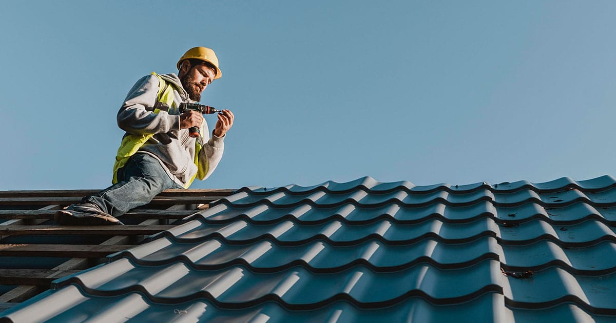 Essential-Steps-for-Conducting-a-Thorough-Roof-Maintenance-Inspection